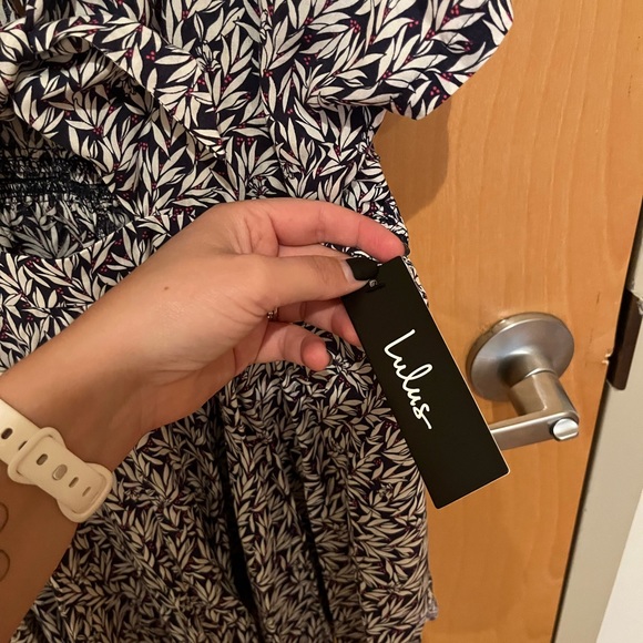 NWT Lulus Tie Front Romper - Picture 3 of 4